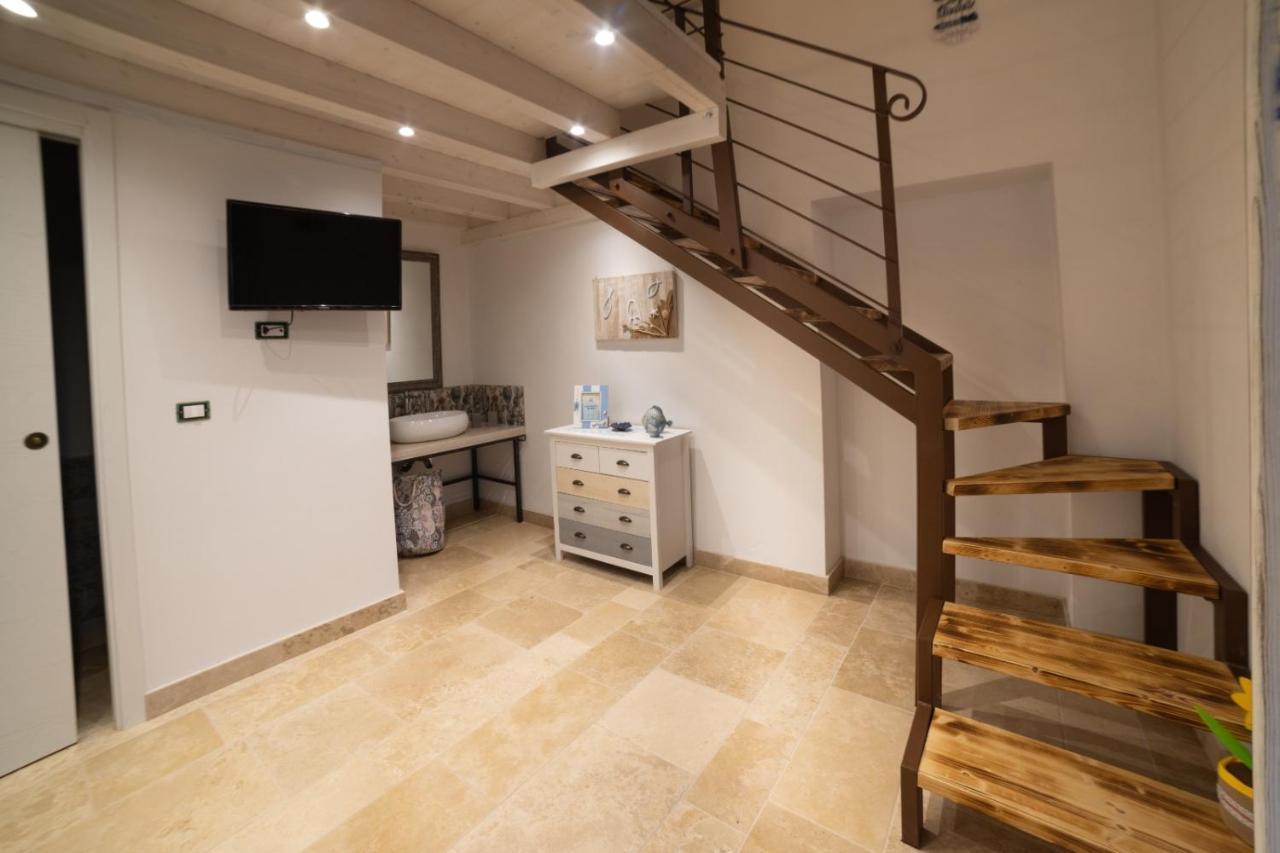 Il Casale Di Punta Prosciutto Bed & Breakfast Bagian luar foto