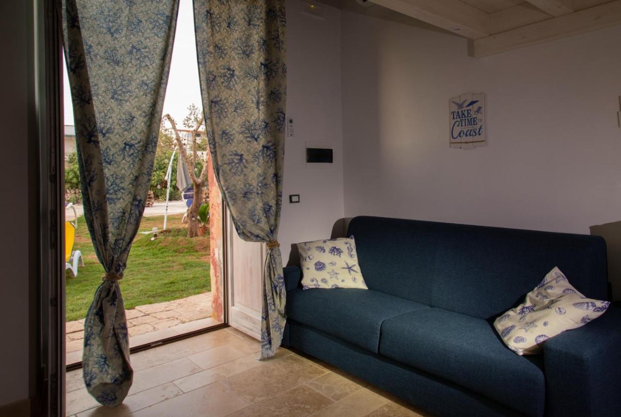 Il Casale Di Punta Prosciutto Bed & Breakfast Bagian luar foto
