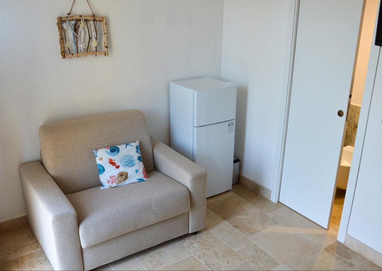 Il Casale Di Punta Prosciutto Bed & Breakfast Bagian luar foto