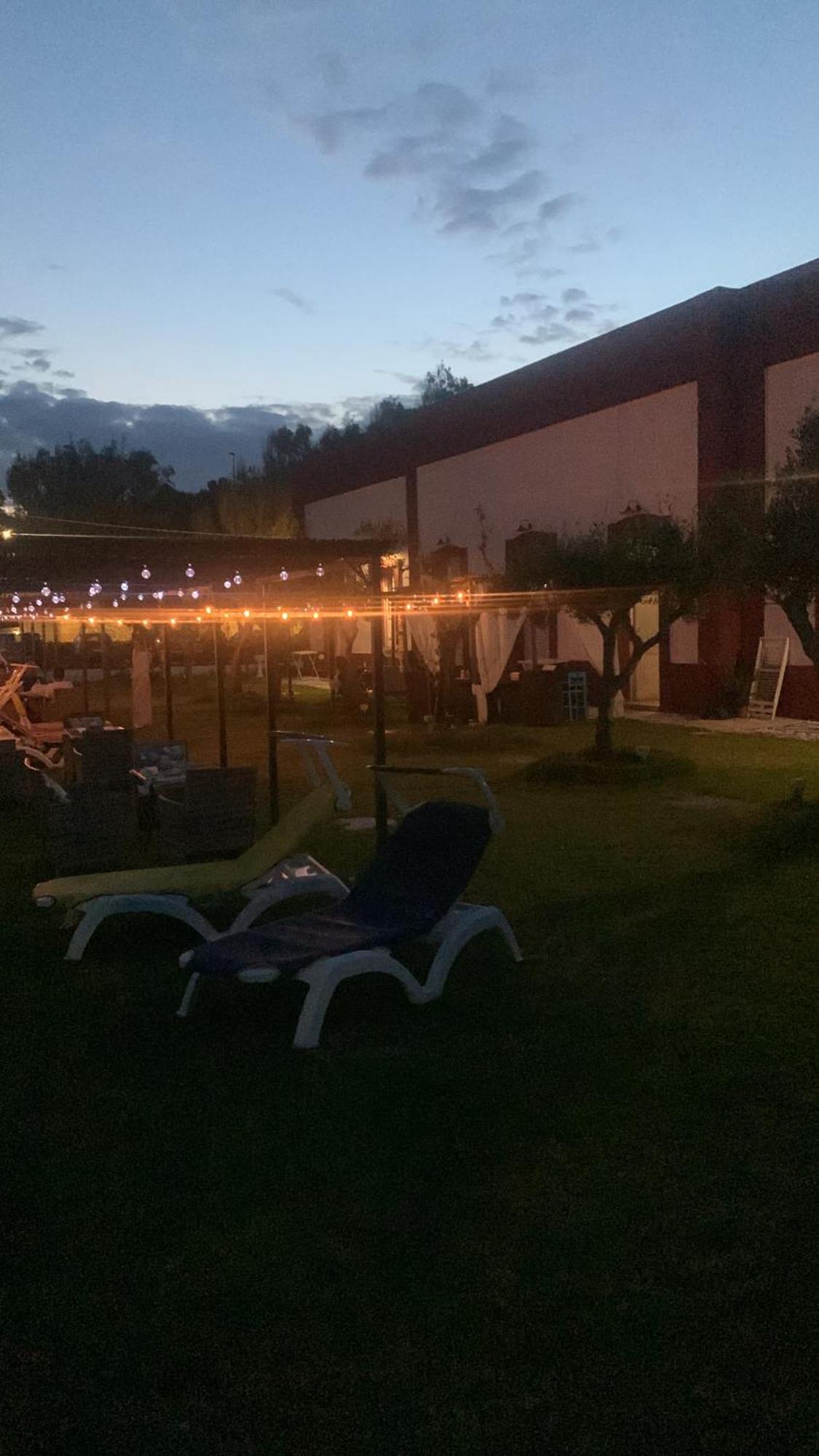 Il Casale Di Punta Prosciutto Bed & Breakfast Bagian luar foto