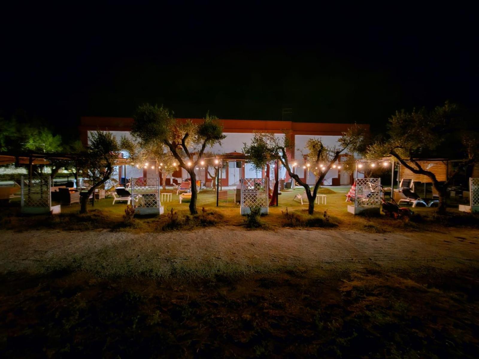 Il Casale Di Punta Prosciutto Bed & Breakfast Bagian luar foto
